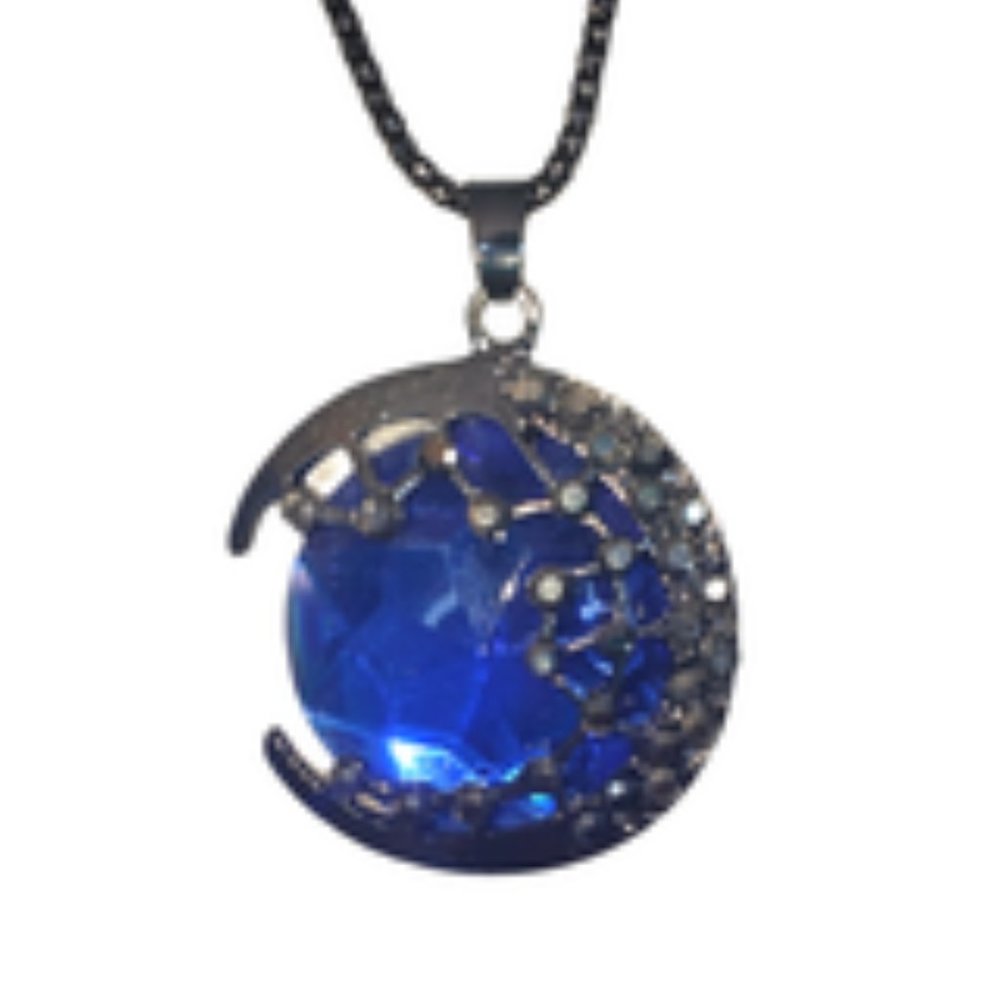 NEW Vampire Diaries Necklace